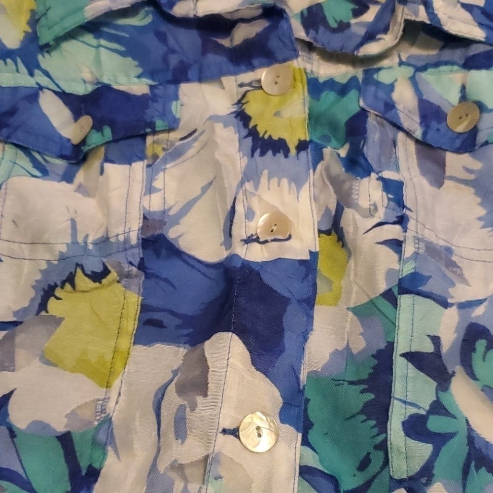 Ruby Rd Favorites Blue Multicolor Button Crop Top - image 6